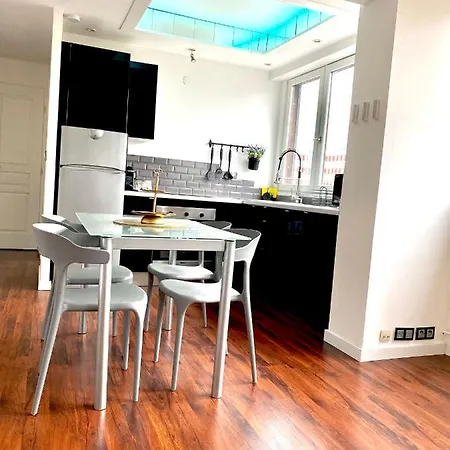 Le Cardinal, Appartement Avec Parking Prive, Gare, Centre Ville, Annecy Buitenkant foto